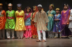 Hindi Annual Entertainment 2016 25