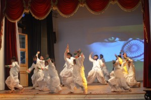Hindi Annual Entertainment 2016 61